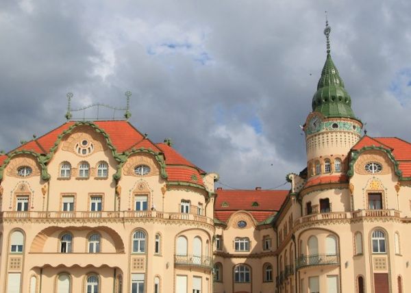 Descoperă Oradea, oraşul Art Nouveau - Online