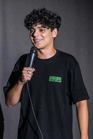 Stand-Up Comedy cu Teo Ioniță