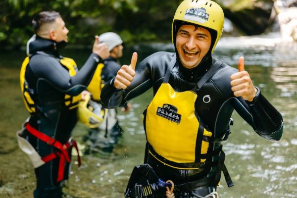 Canyoning pe Valea Porumbacului