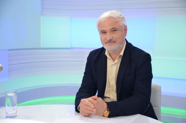 Adrian Majuru și Daria Ghiu vin la Intersecții culturale la Art Safari