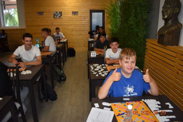 Copiii și tinerii se vor întrece în Campionatul Național de Scrabble, la Brașov