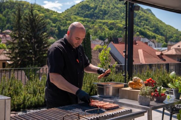 SUNDAY BBQ
